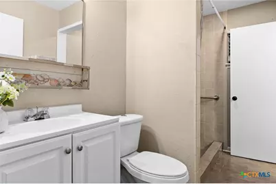 1301 West Lane, Killeen, TX 76549 - Photo 18