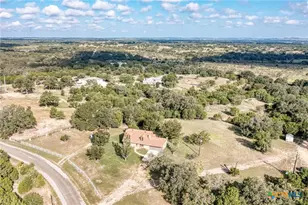 3225 Co Rd 111, Lampasas, TX 76550 - Photo 2