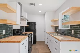 936 Duty Ave, Waco, TX 76706 - Photo 10