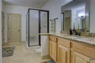 1212 Gruene Valley Cir, New Braunfels, TX 78130 - Photo 20