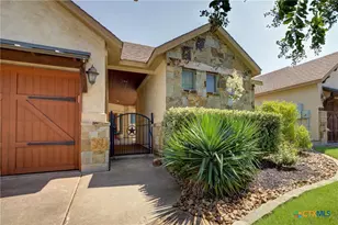 1212 Gruene Valley Cir, New Braunfels, TX 78130 - Photo 2