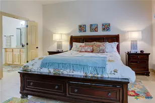 1212 Gruene Valley Cir, New Braunfels, TX 78130 - Photo 18