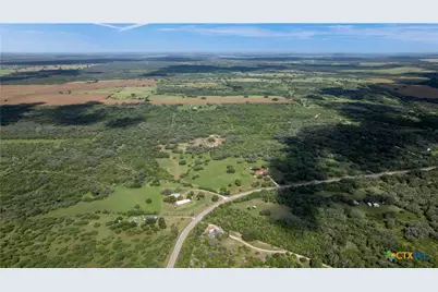 1033 Fm 1351, Goliad, TX 77963 - Photo 32