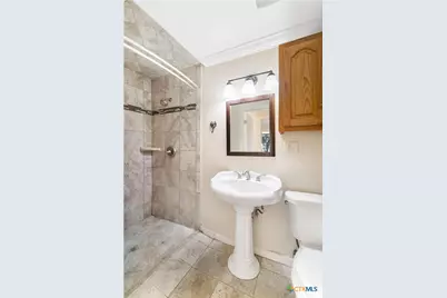 1033 Fm 1351, Goliad, TX 77963 - Photo 18
