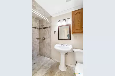 1033 Fm 1351, Goliad, TX 77963 - Photo 18