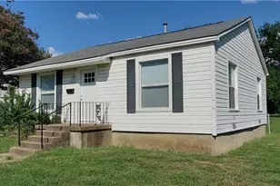 1709 S 7th St, Temple, TX 76504 - Photo 2
