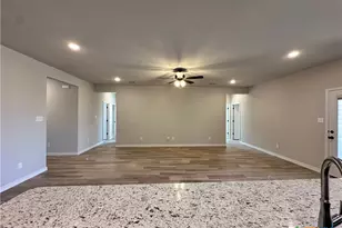 3004 Seeker St, Killeen, TX 76549 - Photo 10