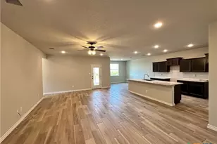 3004 Seeker St, Killeen, TX 76549 - Photo 4