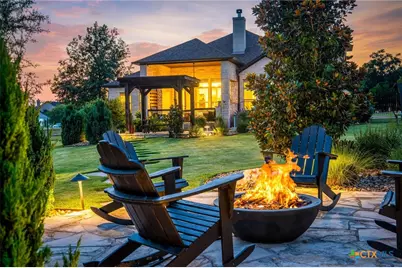 2610 Lions Den, New Braunfels, TX 78132 - Photo 2