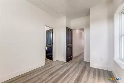 126 E Lachapelle, San Antonio, TX 78204 - Photo 20