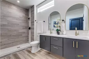 126 E Lachapelle, San Antonio, TX 78204 - Photo 14