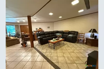 201 Dodds Creek Drive, Gatesville, TX 76528 - Photo 32