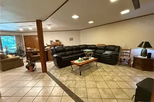 201 Dodds Creek Dr, Gatesville, TX 76528 - Photo 32