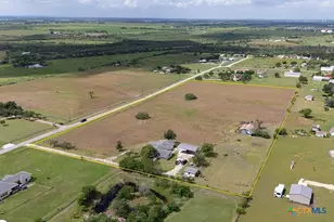 200 Brisco Rd, Marion, TX 78124 - Photo 24