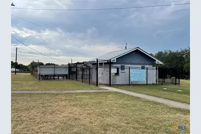 1652 Comfort, Canyon Lake, TX 78133 - Photo 6