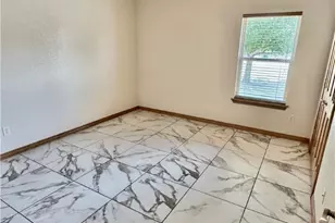 1471 Emily Ln, Seguin, TX 78155 - Photo 10