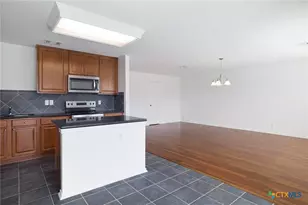 196 Cazador Dr, San Marcos, TX 78666 - Photo 14