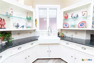 603 Cr 438 Rd, Yoakum, TX 77995 - Photo 12