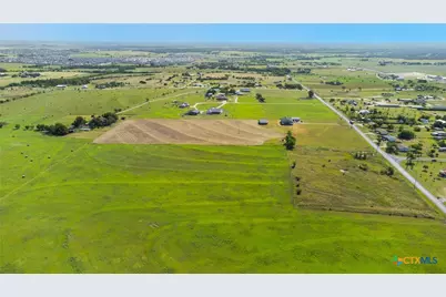 1499 County Road 311, Jarrell, TX 76537 - Photo 12