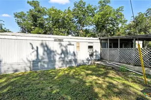 852 Ferryboat Ln, New Braunfels, TX 78130 - Photo 2