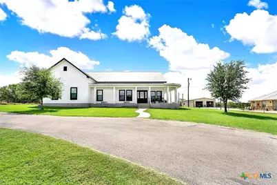 149 County Road 256, Floresville, TX 78114 - Photo 1