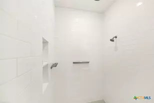 149 County Rd 256, Floresville, TX 78114 - Photo 22