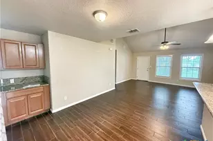 3339 Marion Rd, Marion, TX 78124 - Photo 6