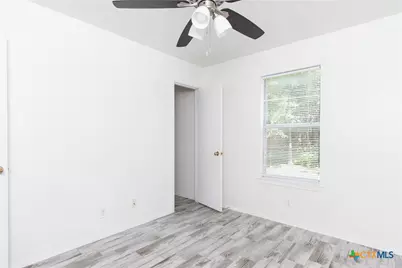 2018 Cedarhill Drive #B, Killeen, TX 76543 - Photo 8