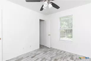 2018 Cedarhill Dr, Killeen, TX 76543 - Photo 8