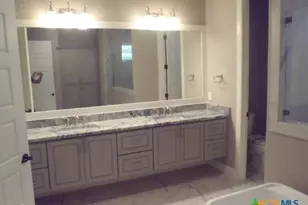 1353 Powder Ridge Rd, New Braunfels, TX 78132 - Photo 16