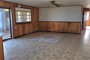 213 S Ocean Dr, Port Lavaca, TX 77979 - Photo 8