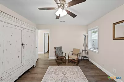 1603 N Davis Avenue, Cameron, TX 76520 - Photo 18