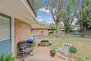 1603 N Davis Ave, Cameron, TX 76520 - Photo 24
