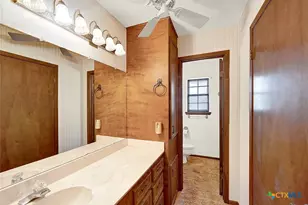 1212 County Rd 337, La Vernia, TX 78121 - Photo 16