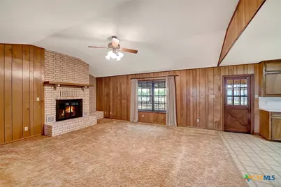 1212 County Road 337, La Vernia, TX 78121 - Photo 8