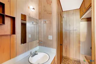 1212 County Rd 337, La Vernia, TX 78121 - Photo 24