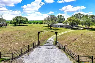 1212 County Rd 337, La Vernia, TX 78121 - Photo 1