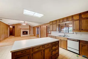 1212 County Rd 337, La Vernia, TX 78121 - Photo 12