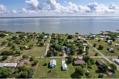 512 McDowell Street, Austwell, TX 77950 - Photo 4