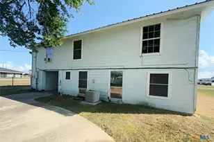 50 N Vivian Stevens St, Port Lavaca, TX 77979 - Photo 4