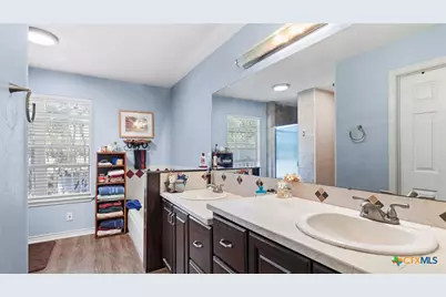 689 Abels Way, Canyon Lake, TX 78133 - Photo 20