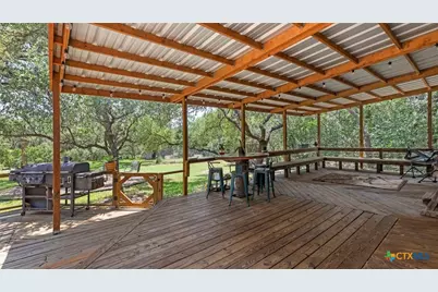 689 Abels Way, Canyon Lake, TX 78133 - Photo 6