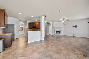 3014 Hidden Mdw, Seguin, TX 78155 - Photo 8