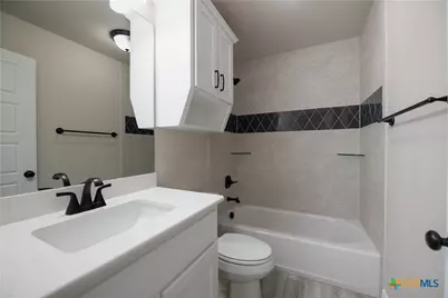 1404 Red Rock Road, Hewitt, TX 76643 - Photo 26