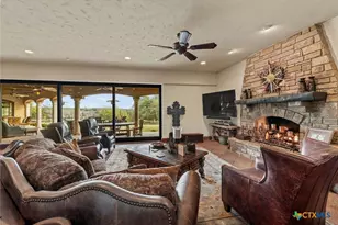 3220 Fall Creek Estates Dr, Spicewood, TX 78669 - Photo 16