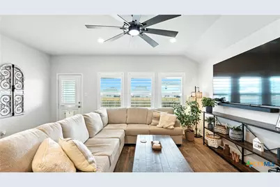 1741 James Street, New Braunfels, TX 78130 - Photo 8