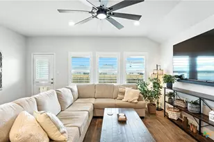 1741 James St, New Braunfels, TX 78130 - Photo 8