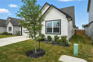 1741 James St, New Braunfels, TX 78130 - Photo 16