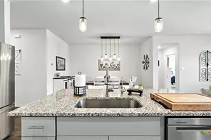 1741 James St, New Braunfels, TX 78130 - Photo 2