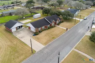 714 Louisiana St, Shiner, TX 77984 - Photo 44